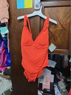 Mediem brand new swimsuit from target item 1126